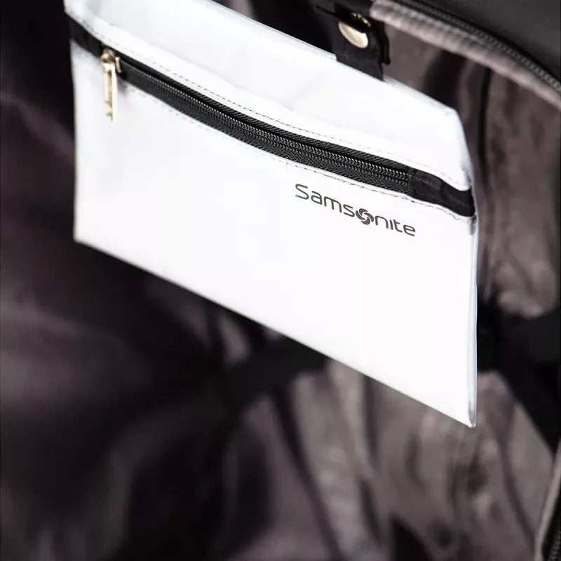 מזוודה טרולי עליה למטוס בד ״20 מבית סמסונייט Samsonite דגם HYPERSPIN Carry On EXP Spinner