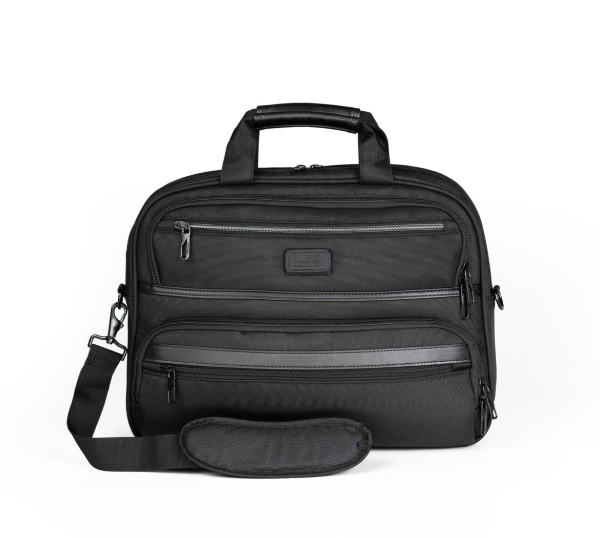 תיק מחשב BRIEFCASE עסקי מבית המותג SLAZENGER סדרת OXFORD