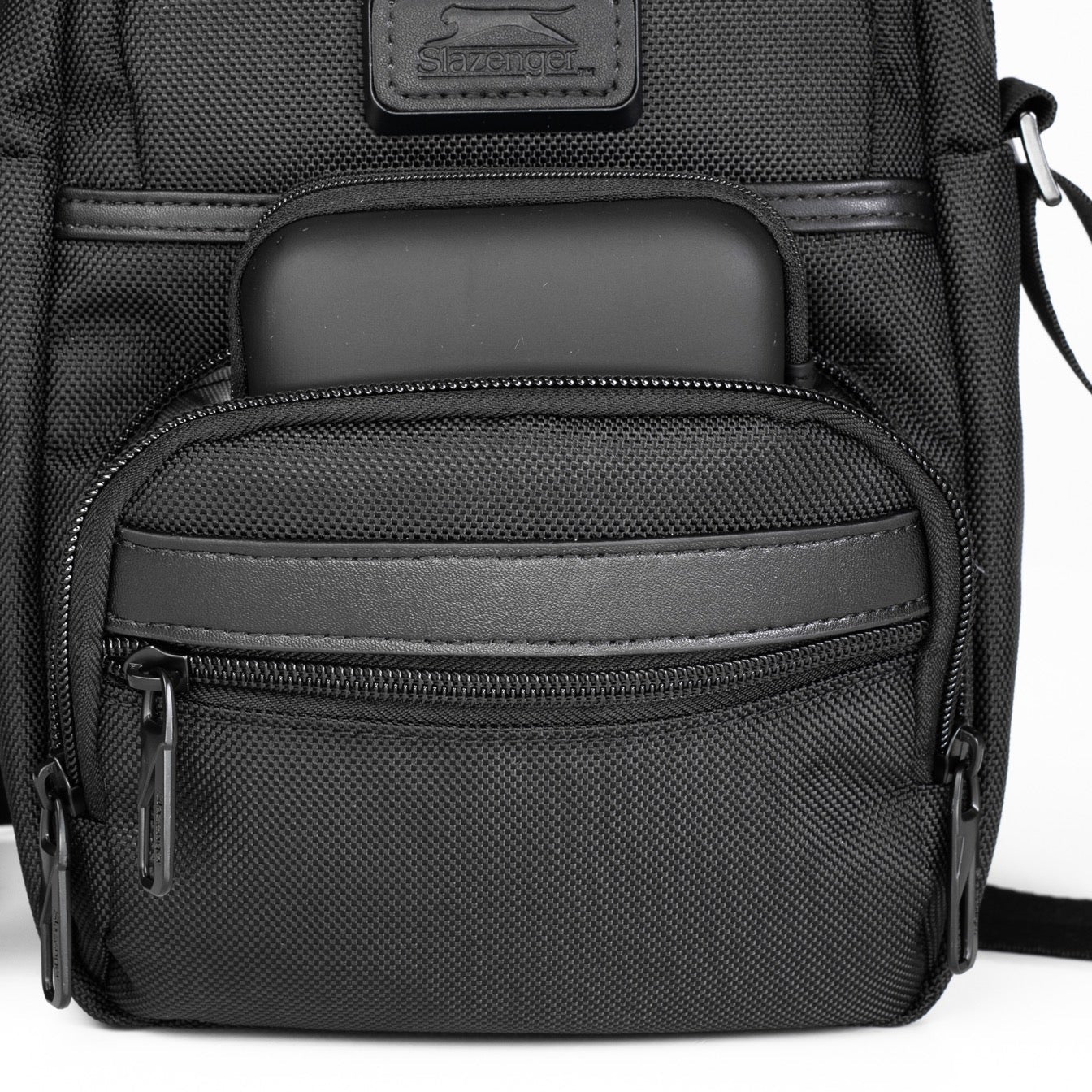 תיק צד פונקציונלי איכותי דגם OXFORD מבית המותג היוקרתי SLAZENGER