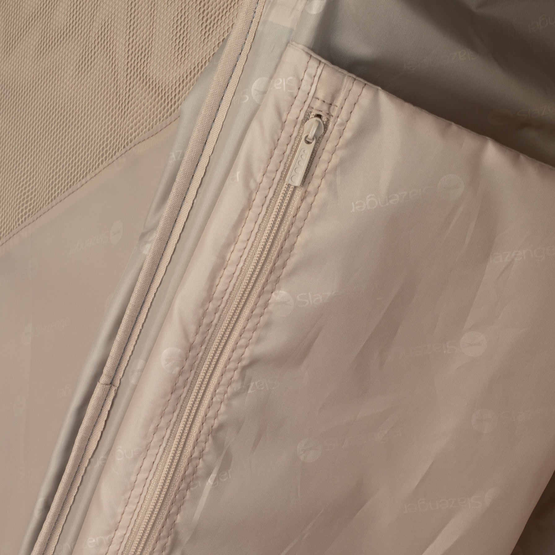 סט מזוודות בד פרמיום בגודל ענק 19"+25"+31" , של המותג SLAZENGER דגם New York II XL