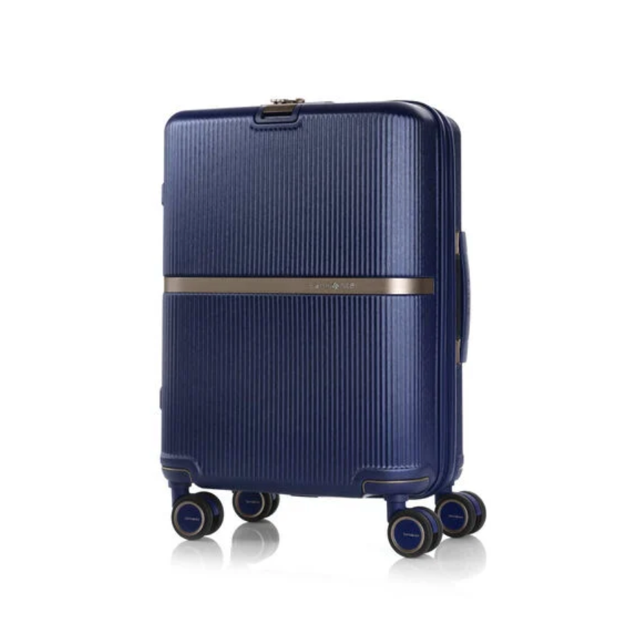 מזוודה טרולי קשיחה עליה למטוס "20 מבית סמסונייט Samsonite MINTER SPINNER