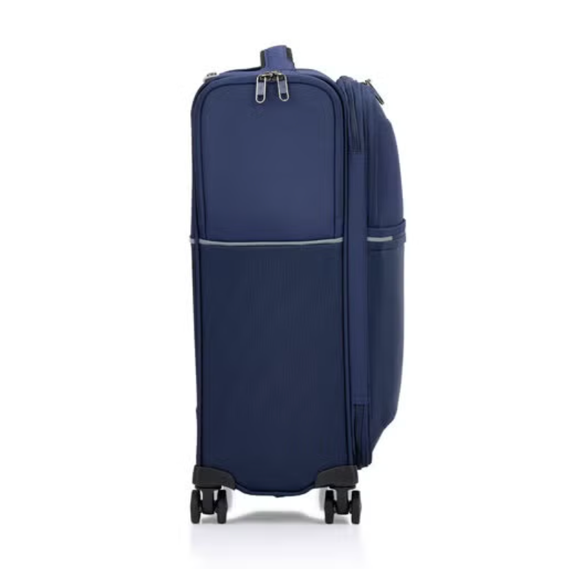 מזוודה טרולי בד עליה למטוס ״20 קלה במיוחד 1.9 ק״ג מבית סמסונייט Samsonite דגם 73H Spinner