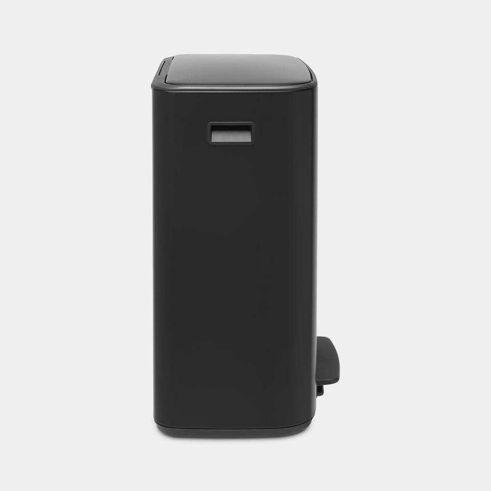 פח למטבח עם פתיחת פדל 60 ליטר דגם BO מבית המותג Brabantia