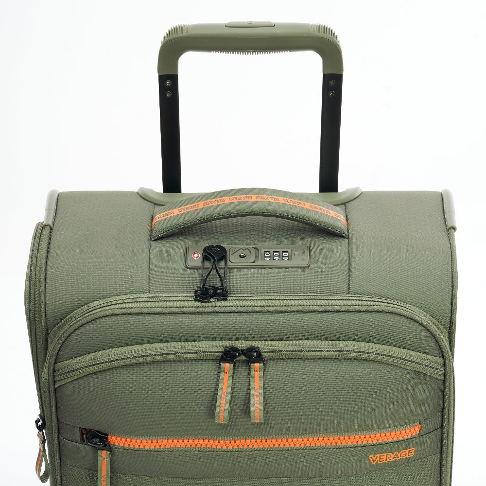 מזוודת טרולי עליה למטוס בד ״18.5 אולטרא לייט פרימיום דגם windermere מבית מותג היוקרה Verage אנגליה