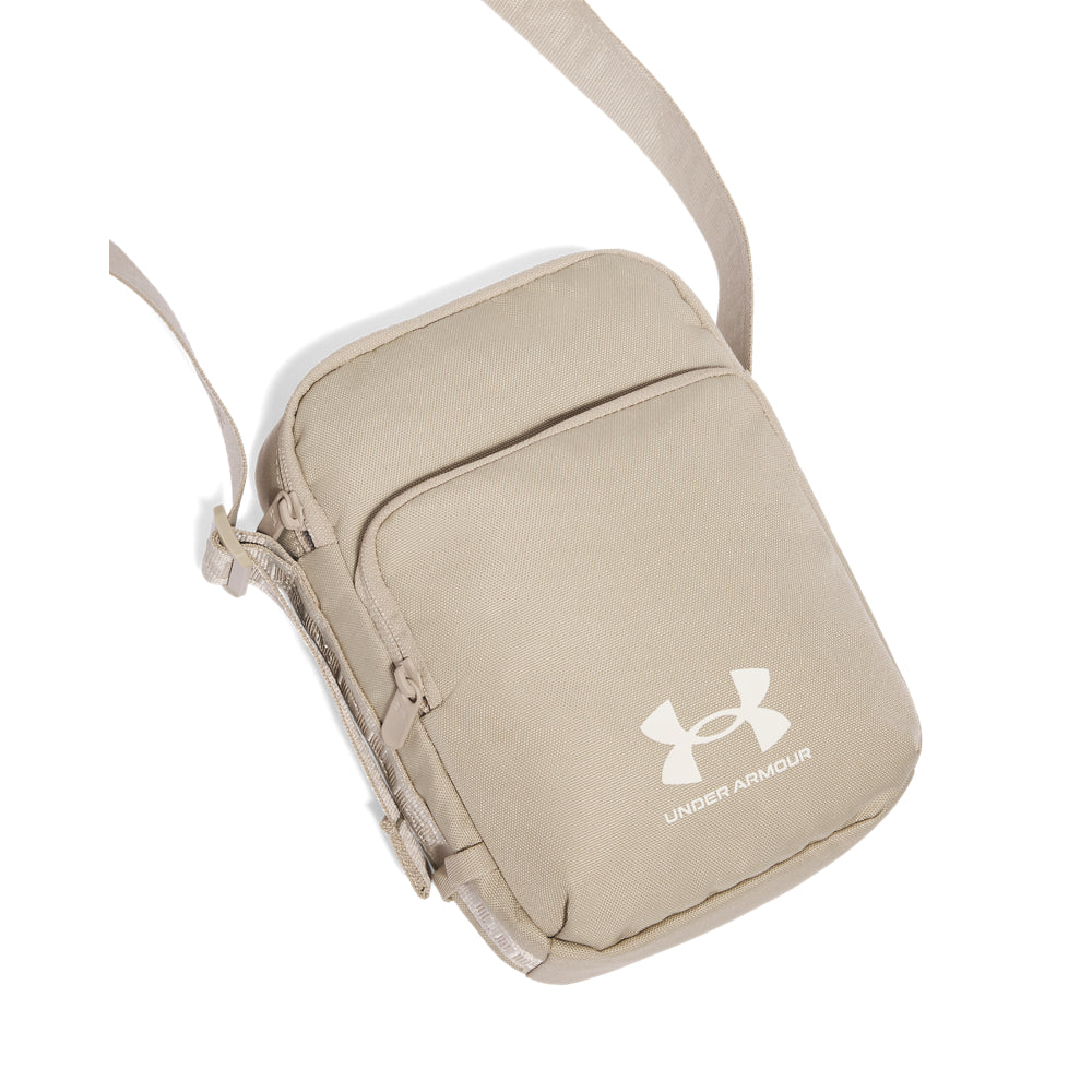 תיק קרוסבודי יוניסקס ספורטיבי מבית UNDER ARMOUR דגם SportStyle Lite Crossbody