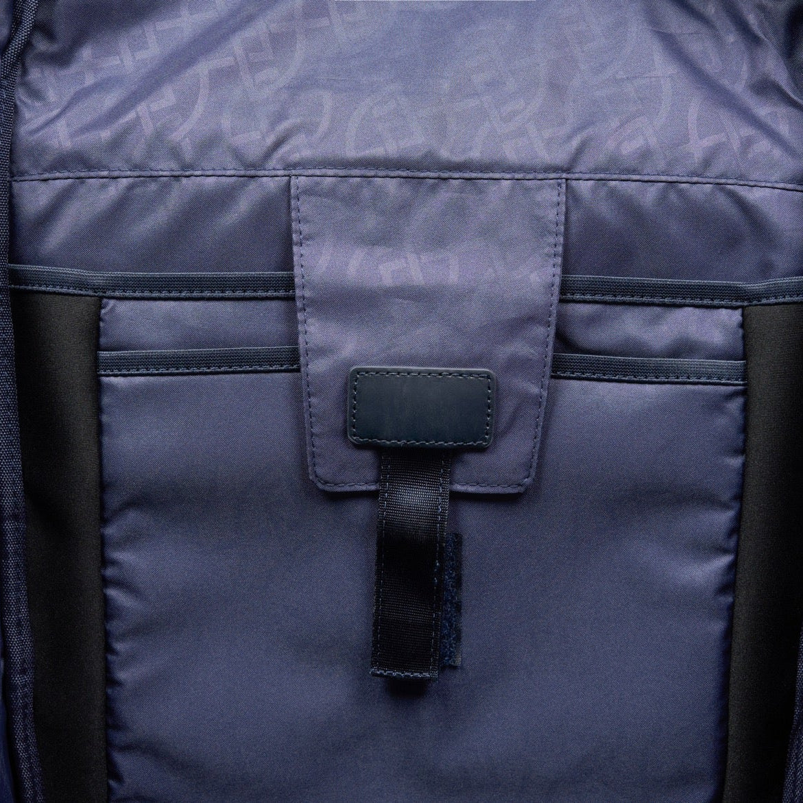 תיק גב עסקי עם תא ללפטופ דגם verve מבית מותג היוקרה verage