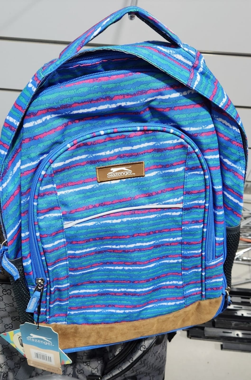 תיק גב מודפס איכותי ומתרחב לבית הספר במגוון צבעים SLAZENGER דגם School Backpack