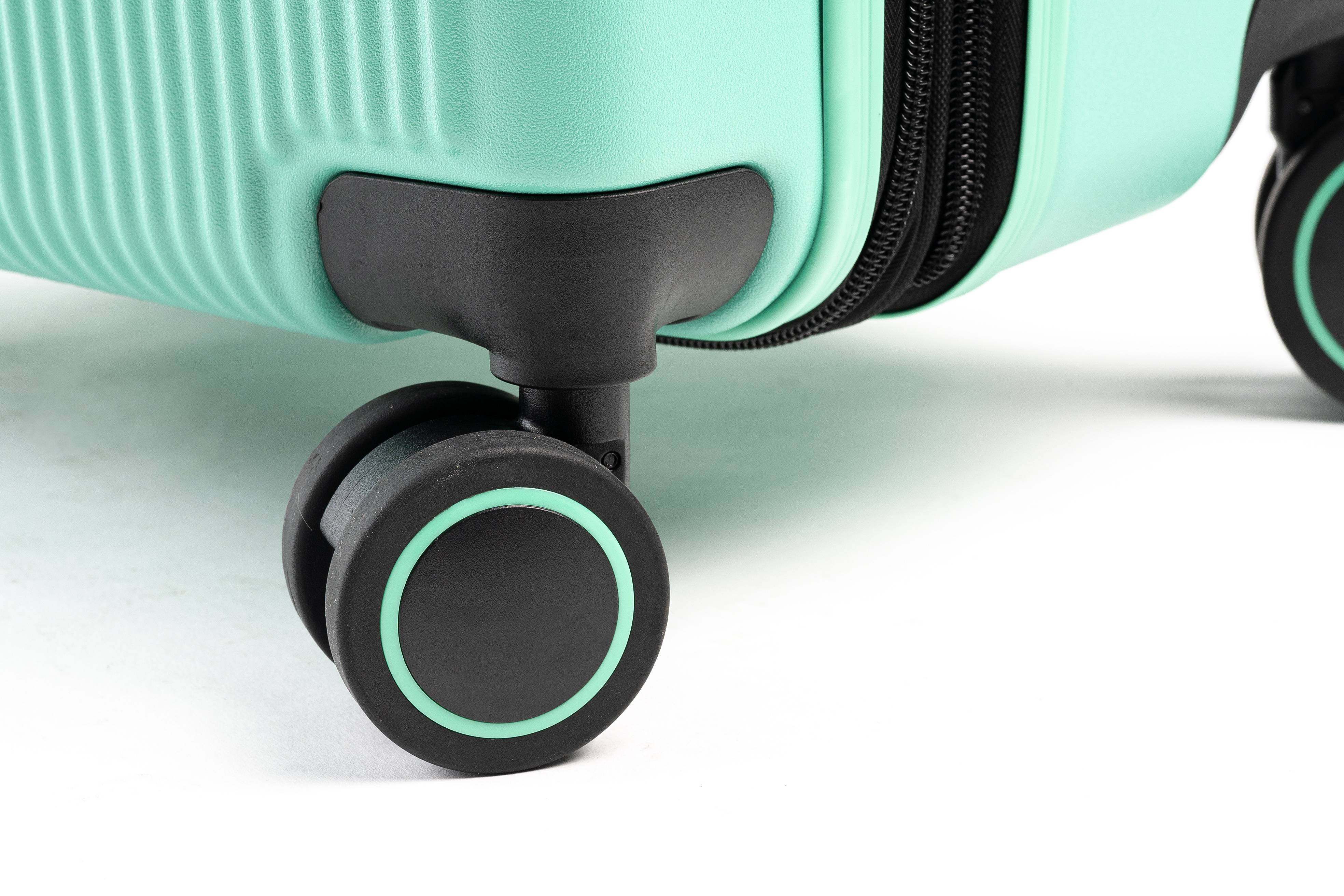 מזוודה בינונית קשיחה 24" פרימיום מבית היוקרה SLAZENGER גלגלים איכותיים