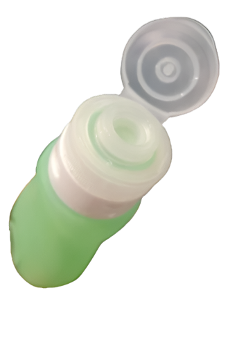 זוג בקבוקי סיליקון לטיולים מבית המותג VERAGE