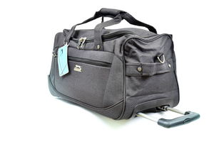 תיק דאפל טרולי עליה למטוס 20" על גלגלים מבית המותג האנגלי Slazenger