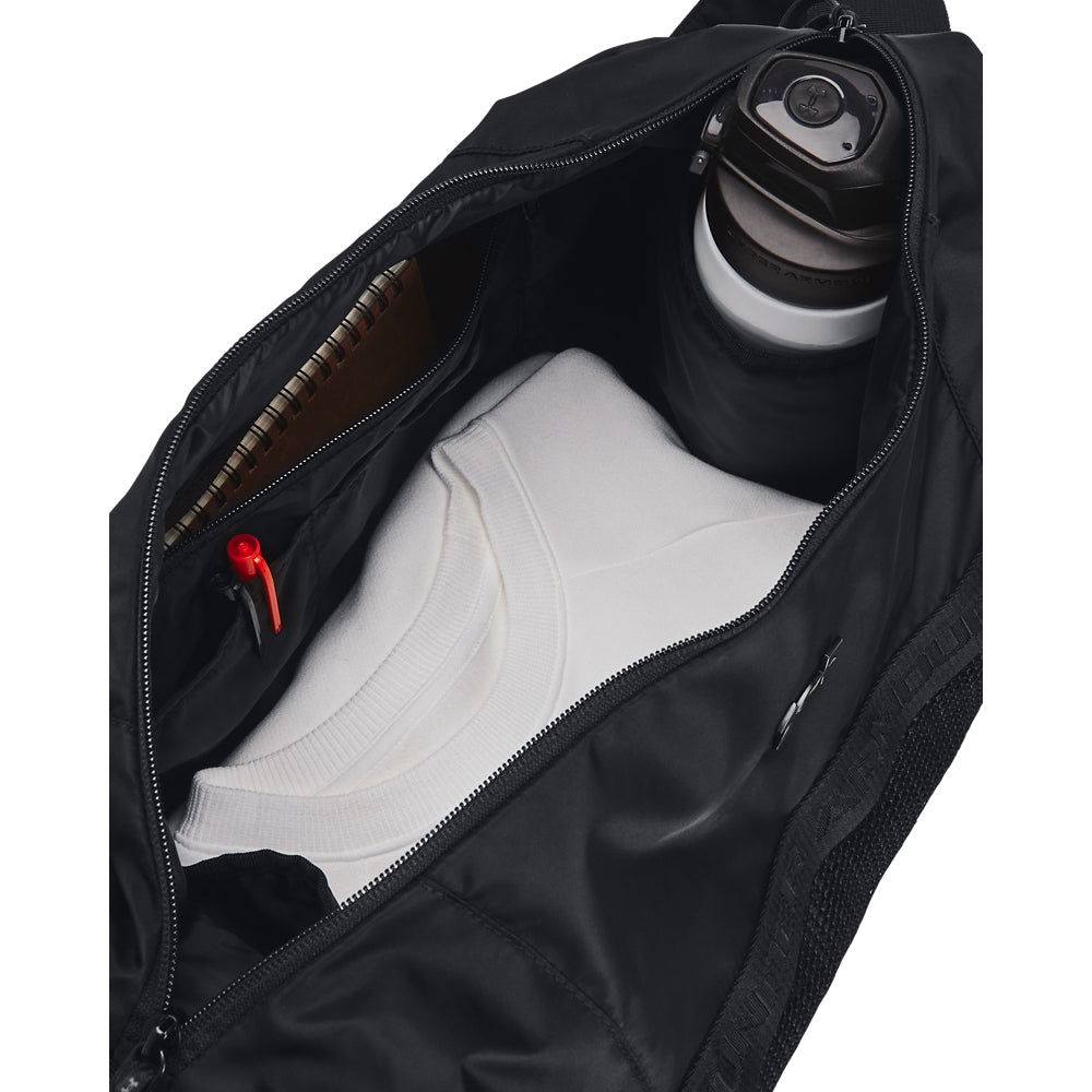 תיק דאפל יוניסקס ספורטיבי מבית UNDER ARMOUR דגם Studio Slouchy Duffle