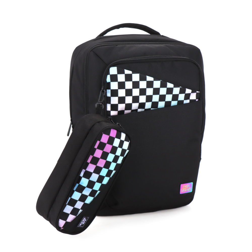 תיק גב מתרחב וקלמר דו תאי Urban Check מבית Air Bear