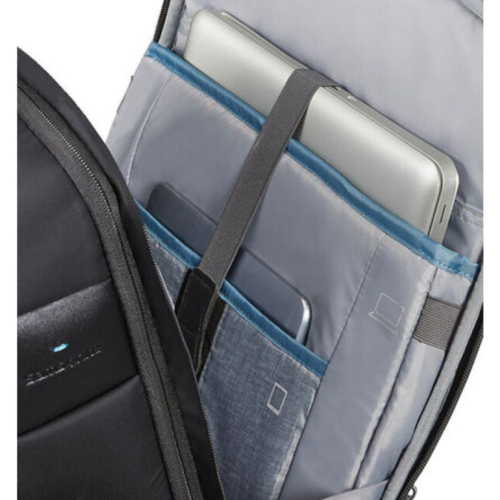 תיק גב יוקרתי עם תא ייעודי למחשב נייד דגם Spectrolite 3.0 LPT BACKPACK 17״ EXP מבית המותג העולמי samsonite
