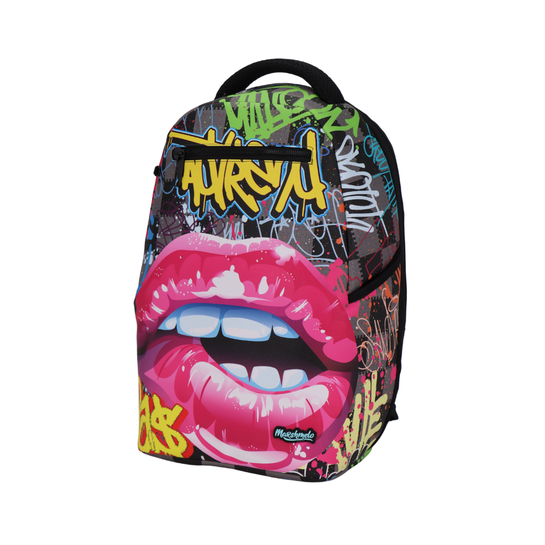 תיק גב לבית ספר גרפיטי מודפס מסדרת hype Collection מבית המותג MARSHMELO דגם Pink Lips