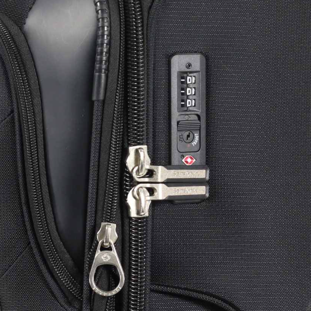 מזוודה גדולה בד עמידה ואיכותית ״28 מבית סמסונייט Samsonite דגם DAKAR 2.0 SPINNER EXP 