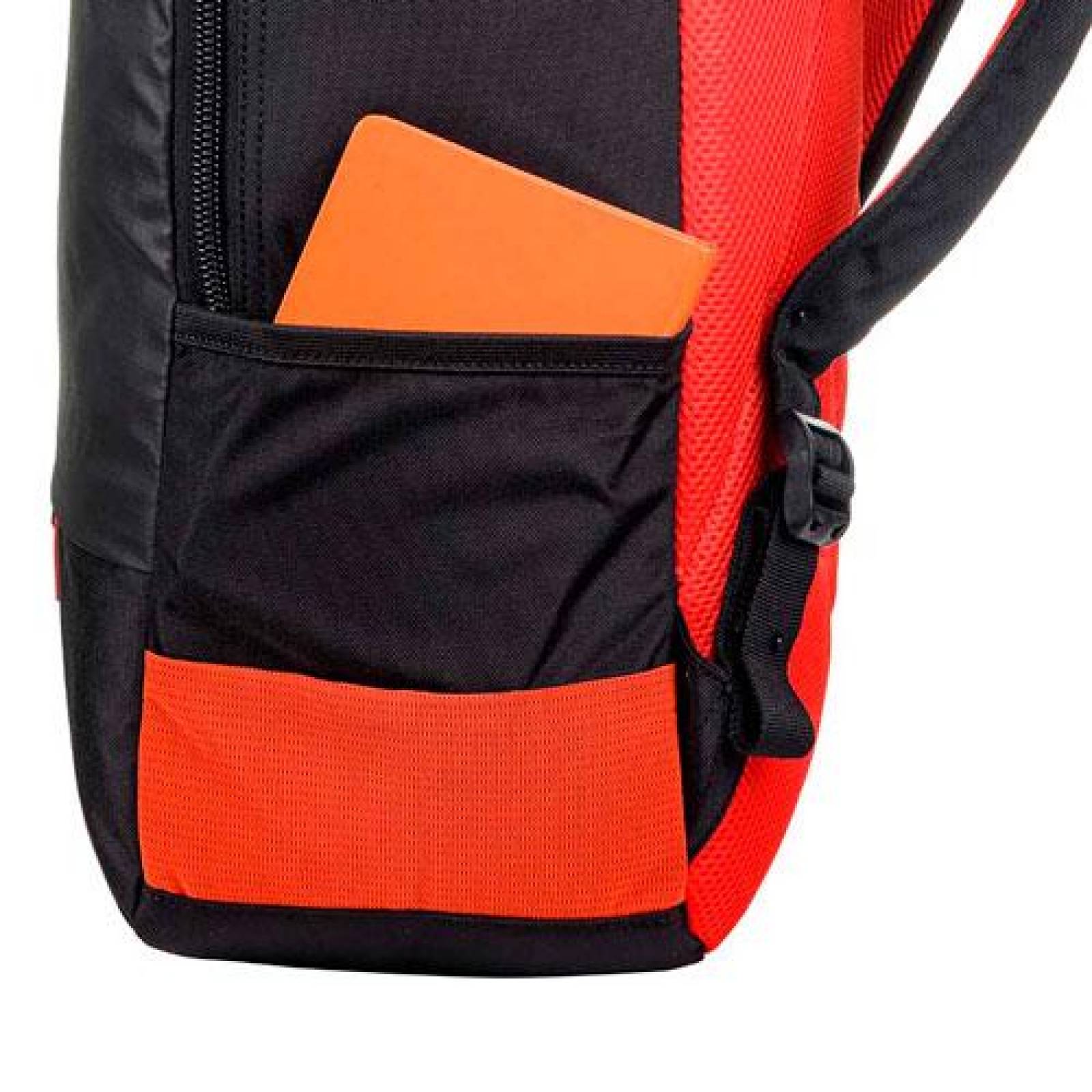 תיק גב איכותי ונוח במיוחד דגם Elevation Rock מבית המותג העולמי Samsonite