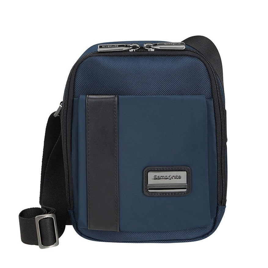 תיק צד יוניסקס עם תא ייעודי לטאבלט 9.7״ מבית סמסונייט samsonite דגם Open Road 2.0