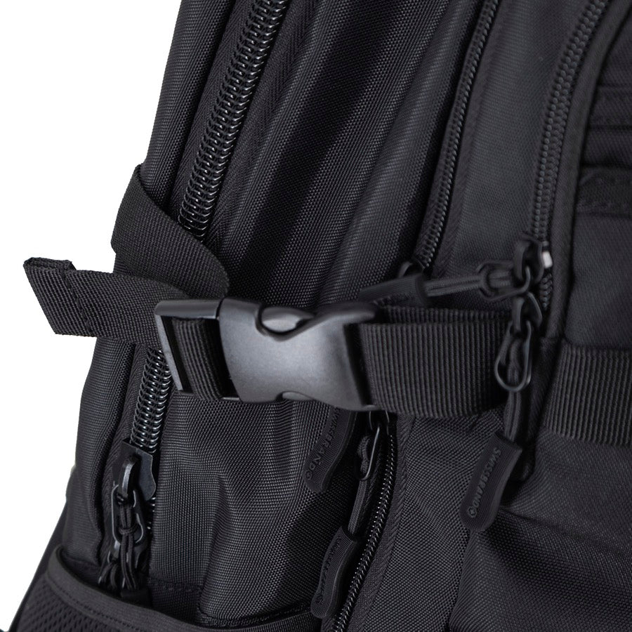 תיק גב עליה למטוס עם תא ללפטופ דגם Buzz מבית המותג השוויצרי Swissbrand