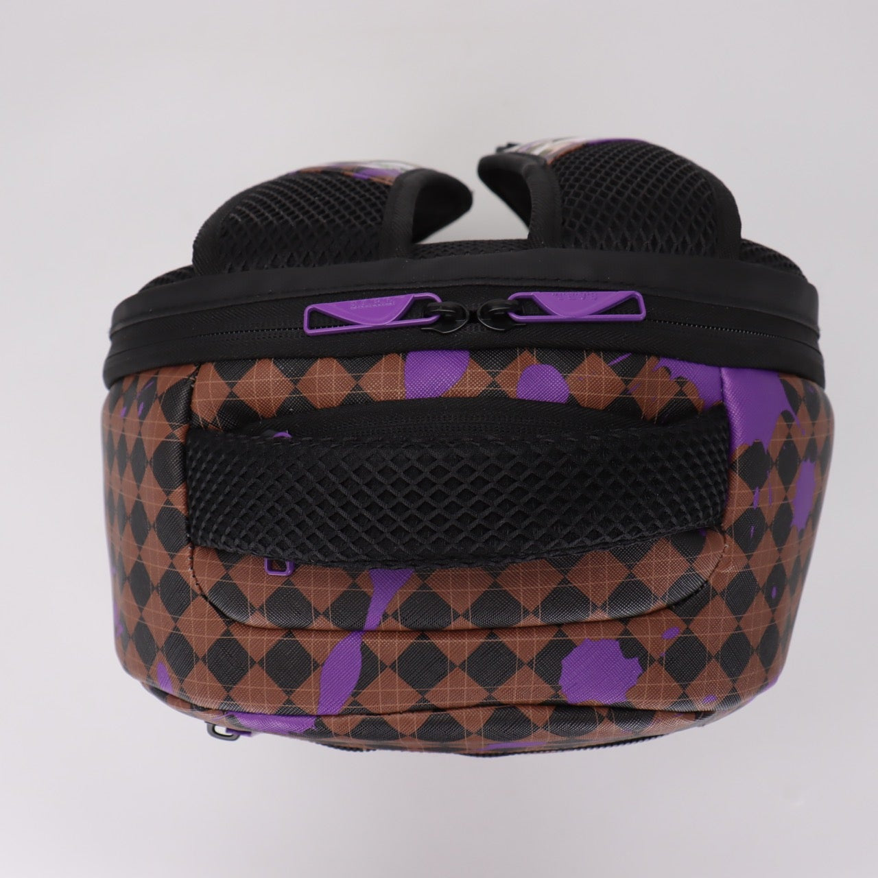 תיק גב מודפס לבית ספר גרפיטי מסדרת hype Collection מבית המותג MARSHMELO דגם Graffiti Dollars Brown