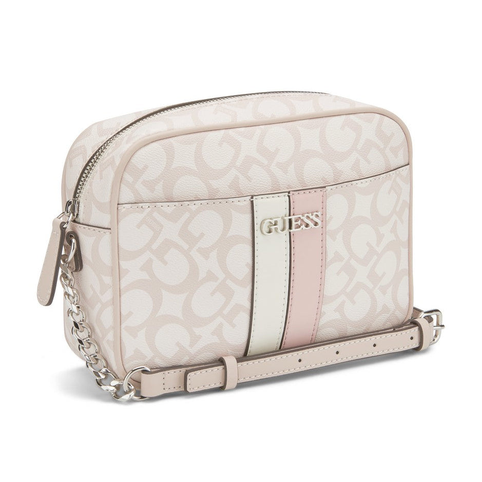 תיק צד מיני אלגנטי דגם KERRY MINI CROSSBODY TOP ZIP מבית מותג האופנה העולמי GUESS