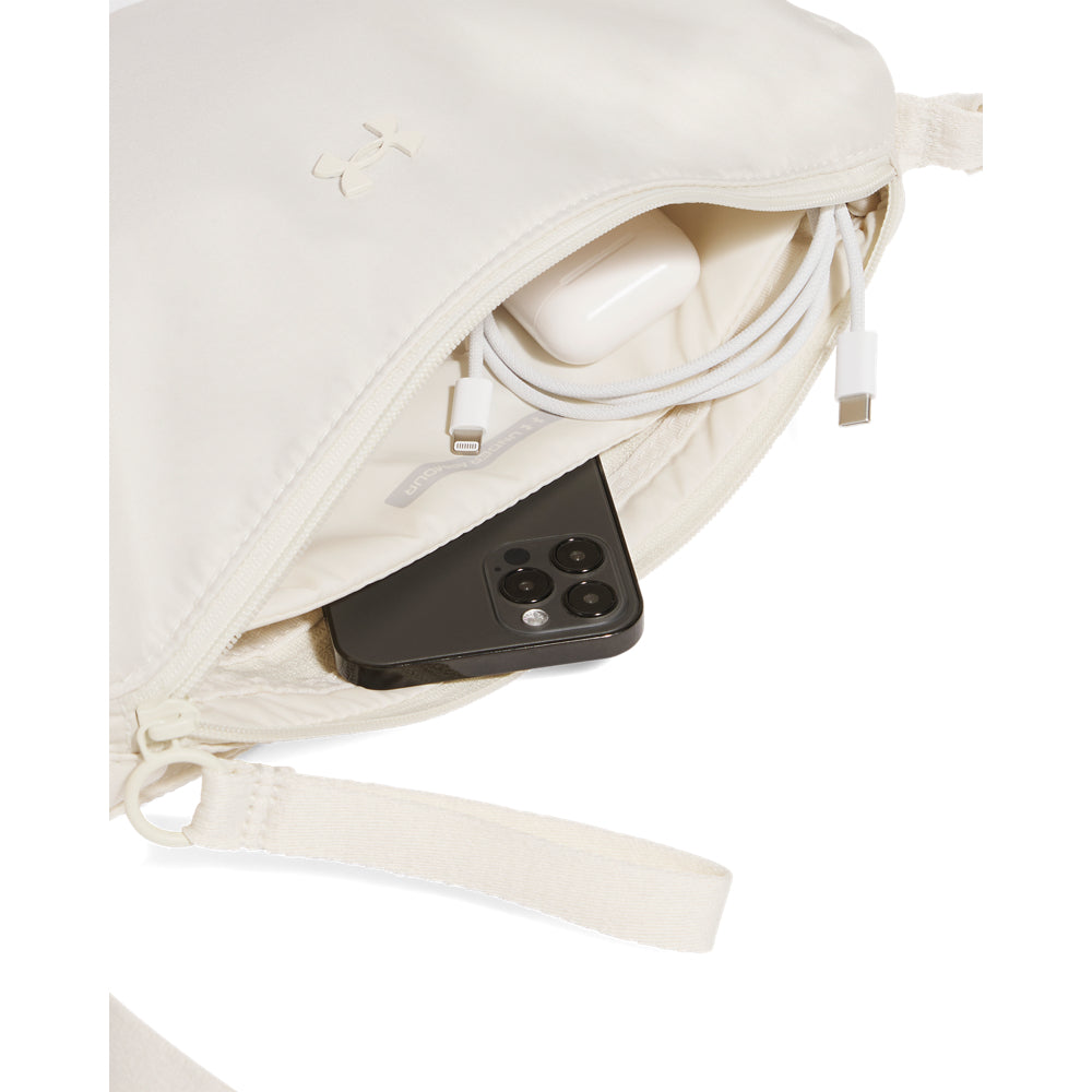תיק צד אופנתי מתרחב מבית  UNDER ARMOUR דגם Studio Luna Shoulder Bag