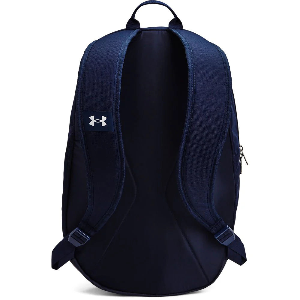 תיק גב ספורטיבי עם תא למחשב נייד מבית Under Armour דגם Hustle Lite Backpack 26L מבט מאחור